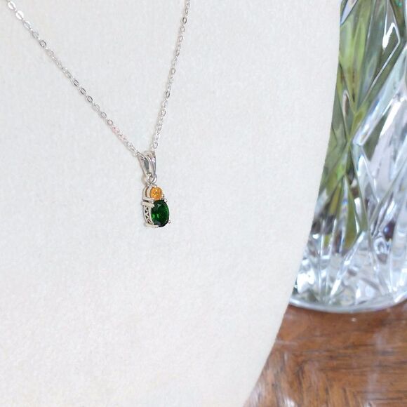 Chrome Diopside and Fire Opal Pendant - Picture 5 of 8